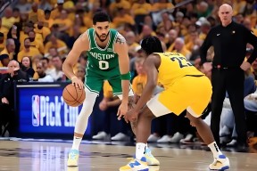 九游社区-今晚突围战来临，罗马围绕NBA总决赛强势反弹，态度坚定，团队化学反应显著的简单介绍